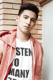 Ảnh diễn viên Albie Casiño