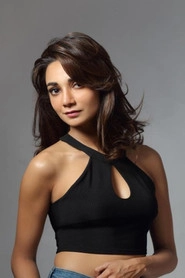 Ảnh diễn viên Ira Dubey