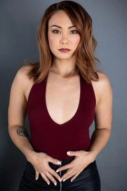 Ảnh diễn viên Michelle Waterson-Gomez