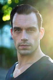 Ảnh diễn viên Russell Balogh