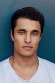 Ảnh diễn viên Staz Nair