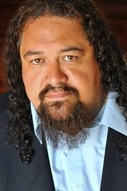 Ảnh diễn viên Tyler Tuione