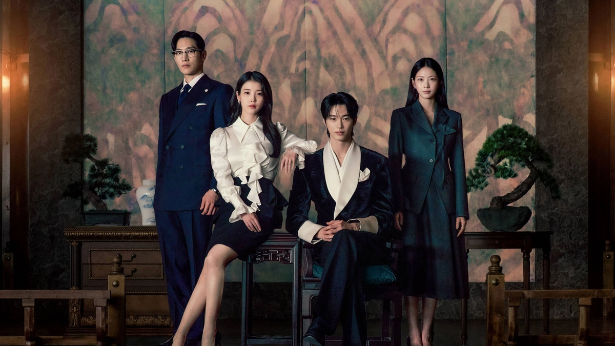 Phu Nhân Đại Quân Thế Kỷ 21 (Perfect Crown)